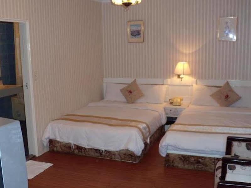 Chung Shan Business Hotel Taoyuan Extérieur photo